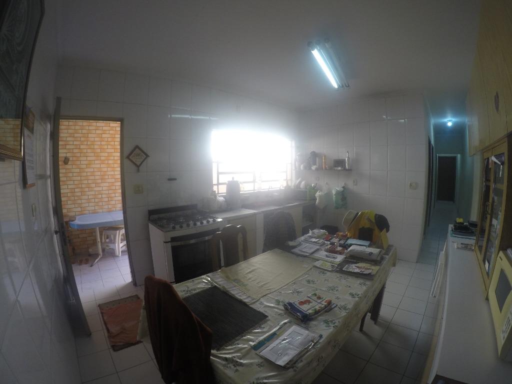 Casa à venda com 3 quartos, 120m² - Foto 16