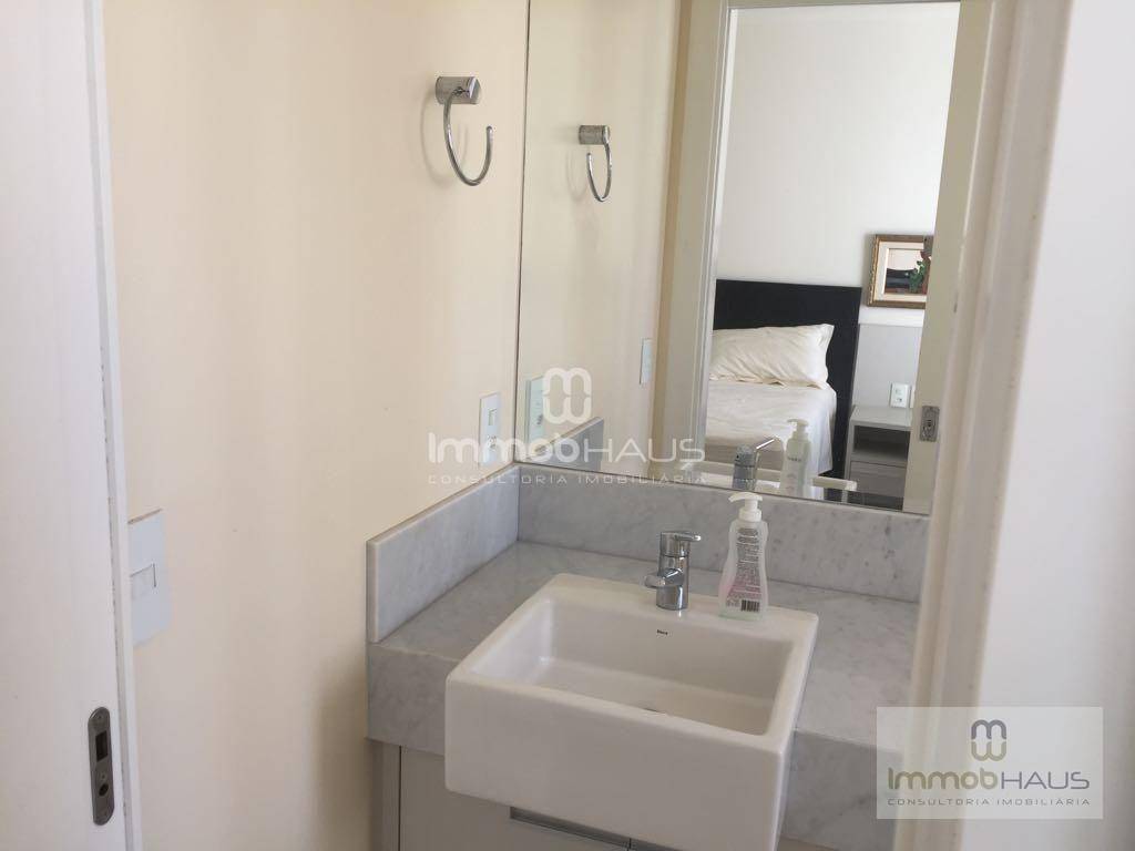 Apartamento à venda com 3 quartos, 130m² - Foto 16