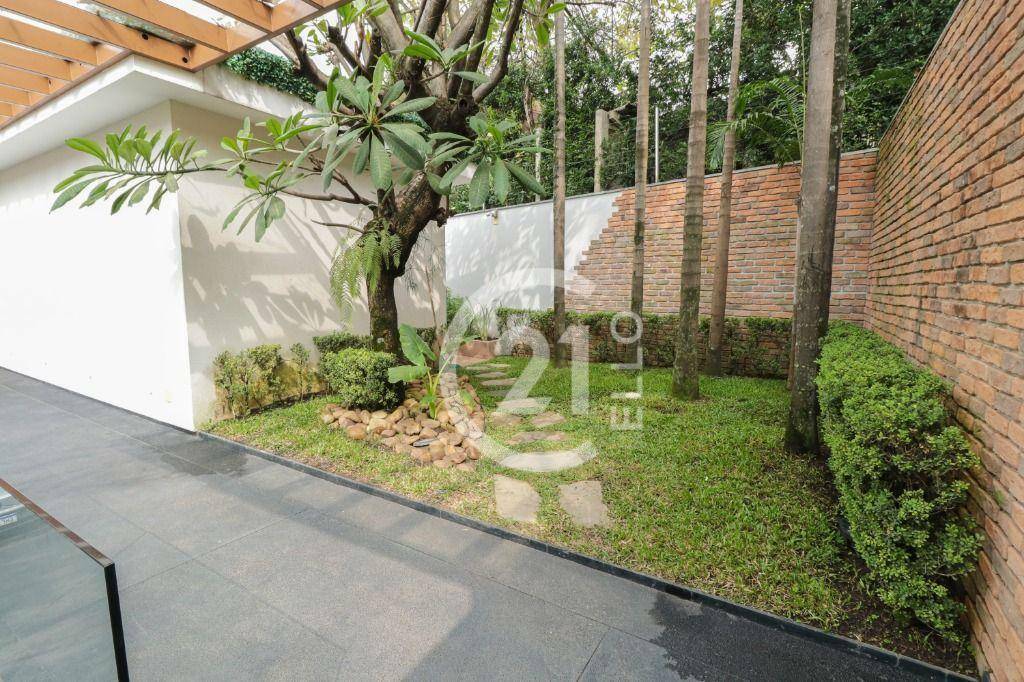 Casa à venda com 4 quartos, 420m² - Foto 29