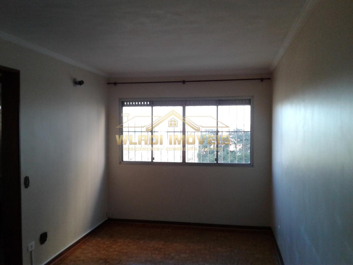 Apartamento à venda com 2 quartos, 63m² - Foto 4