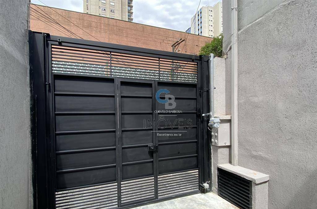 Casa para alugar com 5 quartos, 150m² - Foto 3