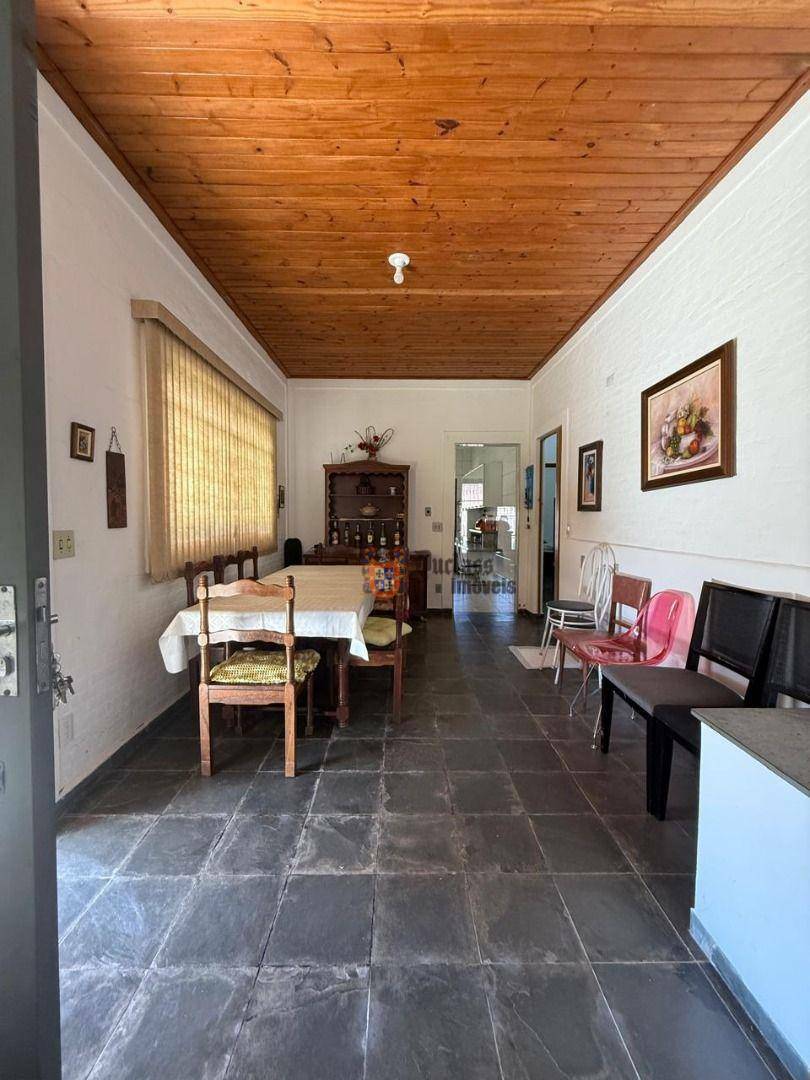 Chácara à venda com 8 quartos, 405m² - Foto 3
