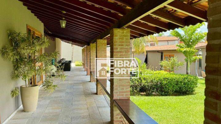 Casa à venda com 3 quartos, 372m² - Foto 26