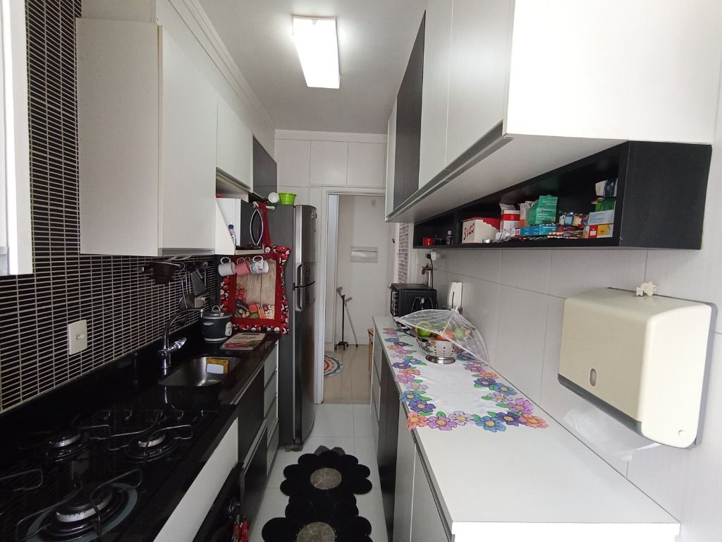 Apartamento à venda com 3 quartos, 69m² - Foto 7