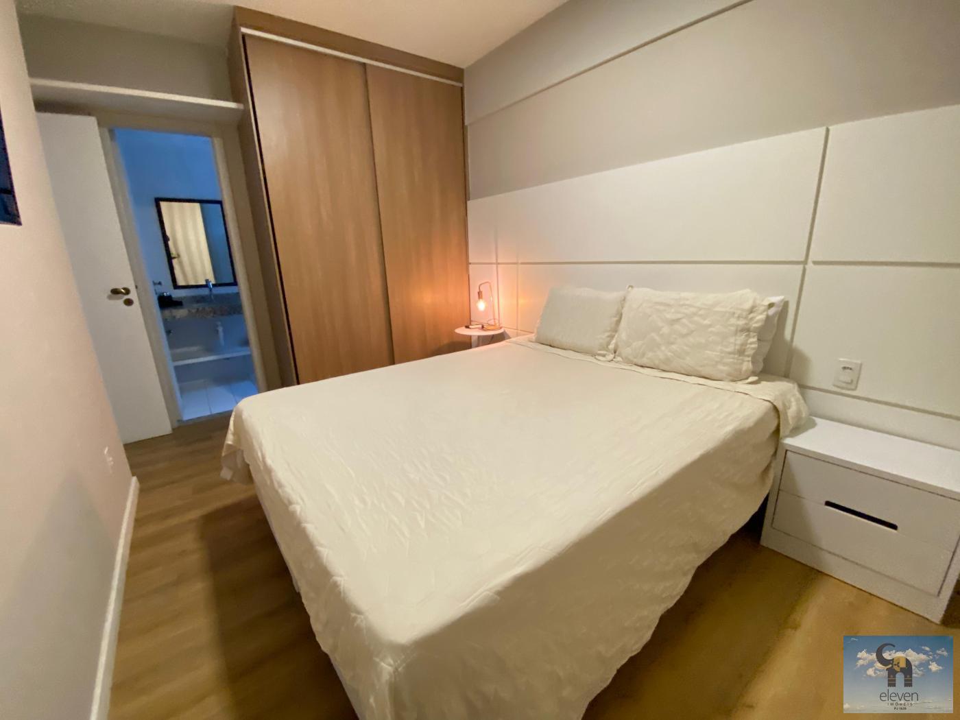 Apartamento à venda com 2 quartos, 60m² - Foto 11