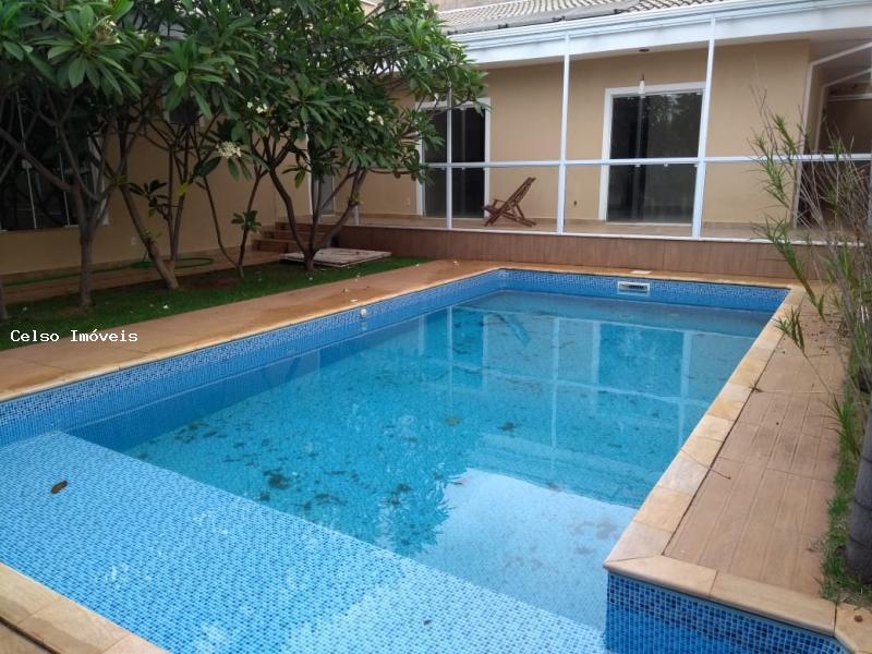 Casa de Condomínio à venda com 4 quartos, 480m² - Foto 3