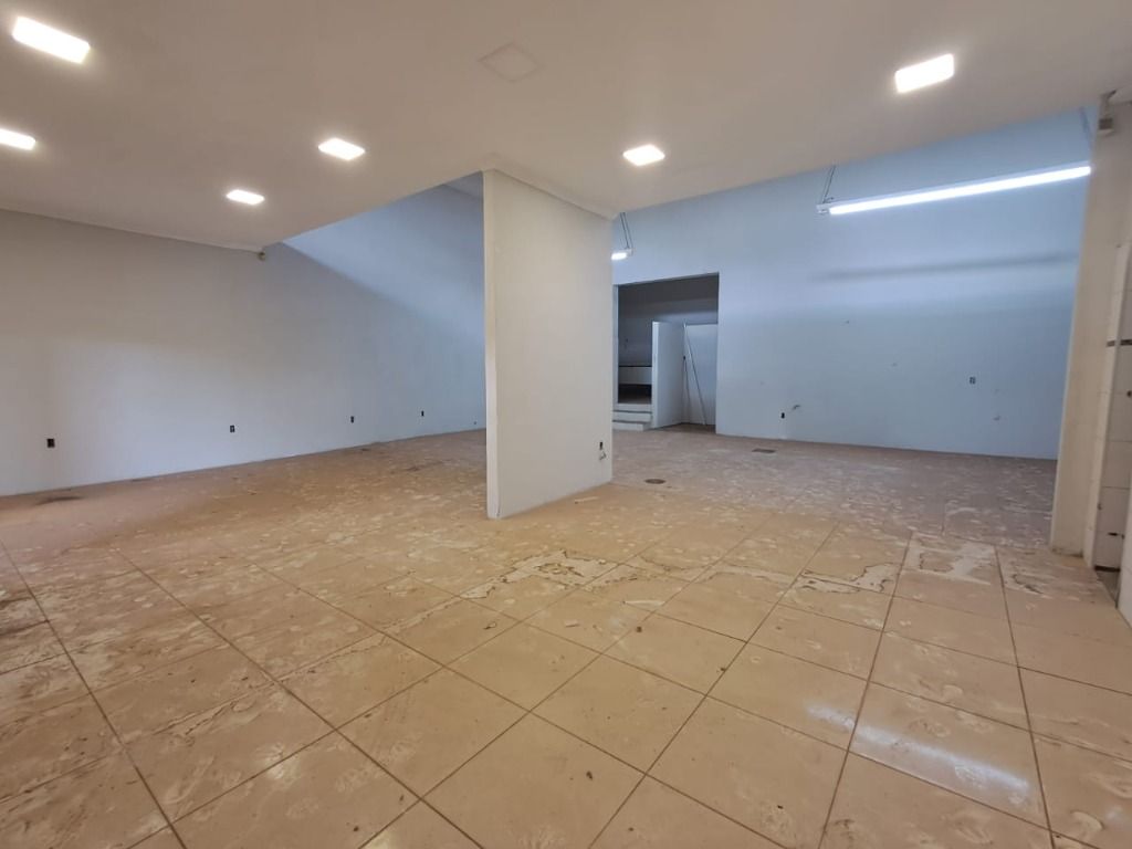 Loja-Salão para alugar, 160m² - Foto 2