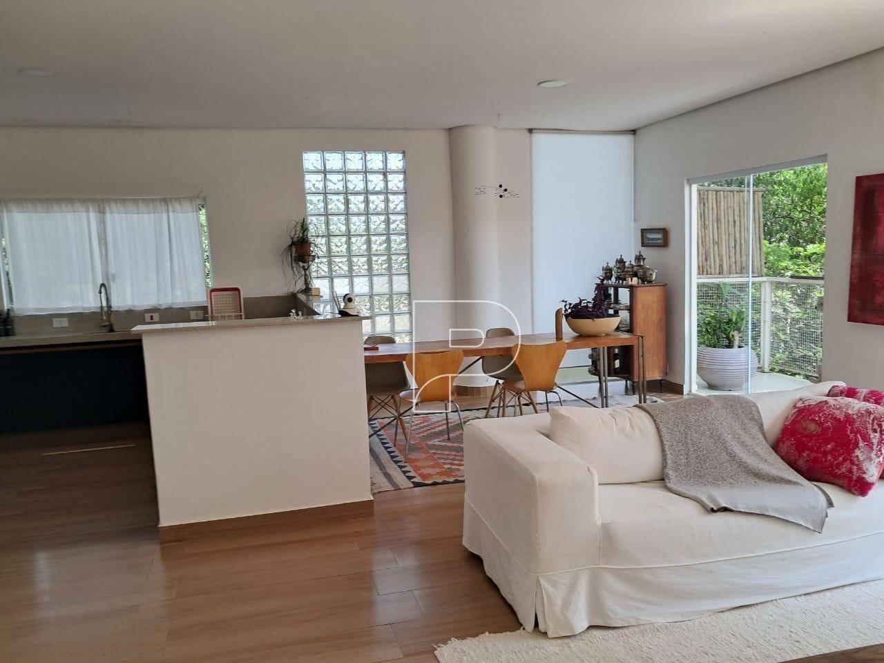 Casa de Condomínio à venda com 3 quartos, 200m² - Foto 6