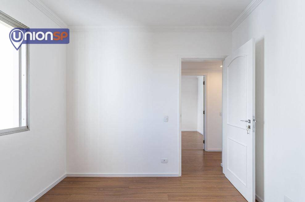 Apartamento à venda com 2 quartos, 72m² - Foto 9