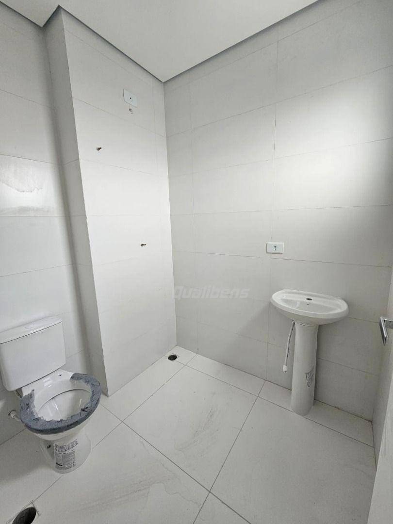 Apartamento à venda com 3 quartos, 161m² - Foto 9