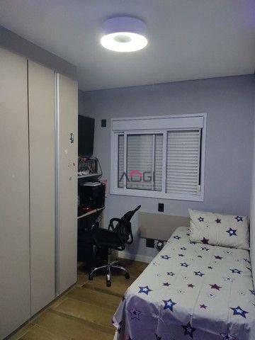 Apartamento à venda com 3 quartos, 94m² - Foto 7