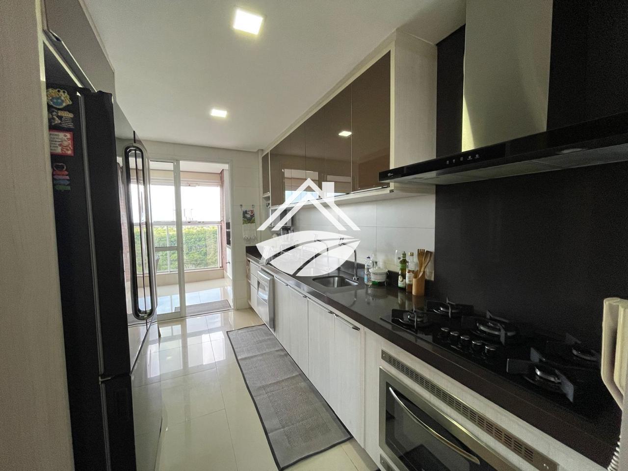 Apartamento à venda com 4 quartos, 151m² - Foto 5