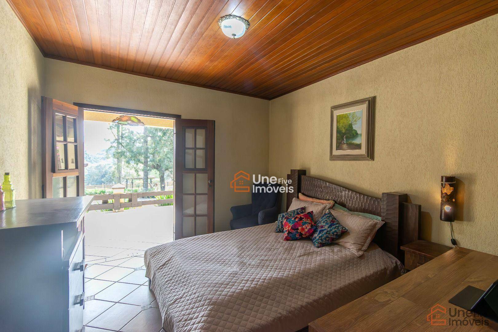 Chácara à venda com 4 quartos, 1293m² - Foto 37