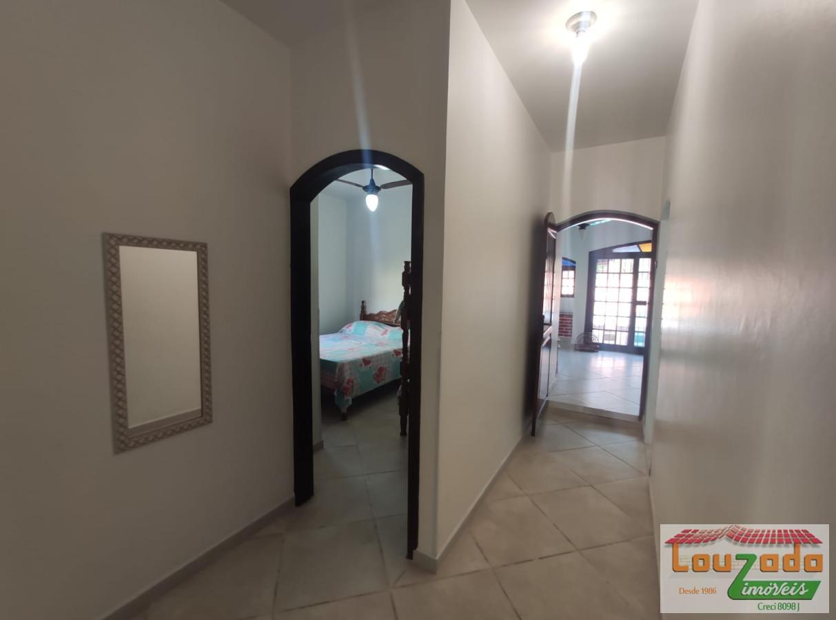 Casa à venda com 3 quartos, 294m² - Foto 13