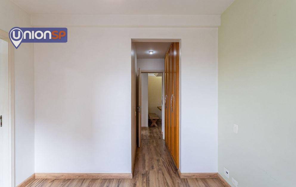 Apartamento à venda com 3 quartos, 83m² - Foto 7