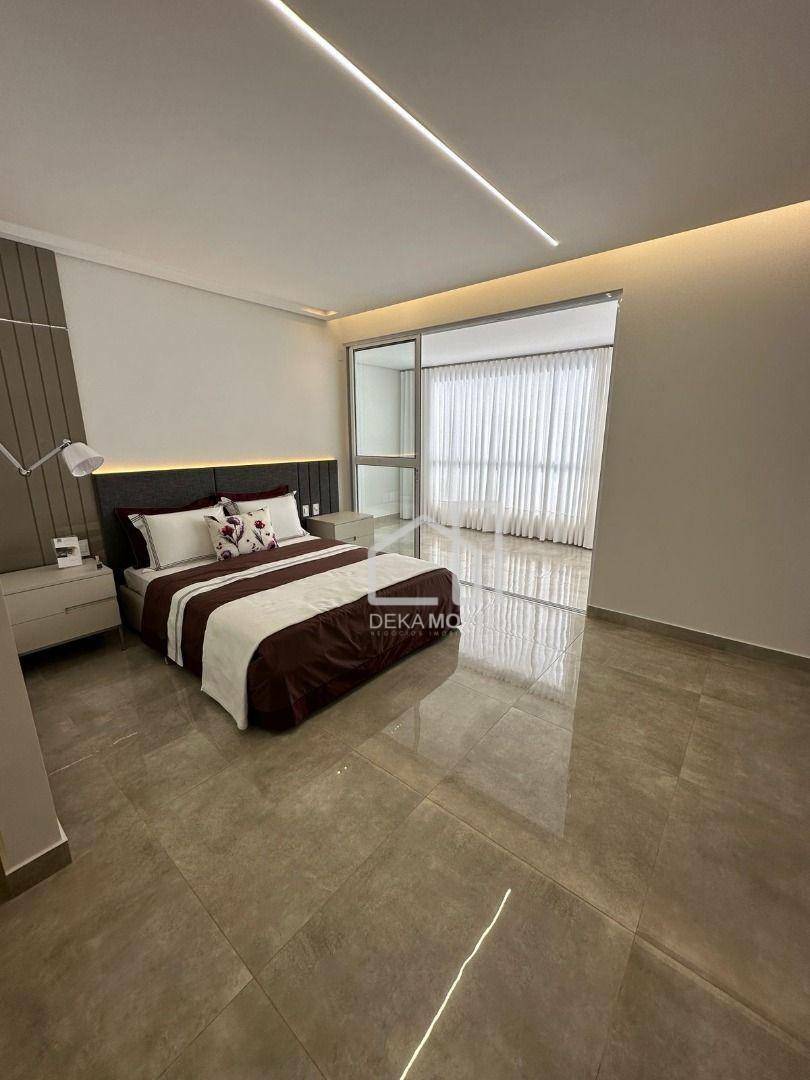 Cobertura à venda com 3 quartos, 250m² - Foto 10