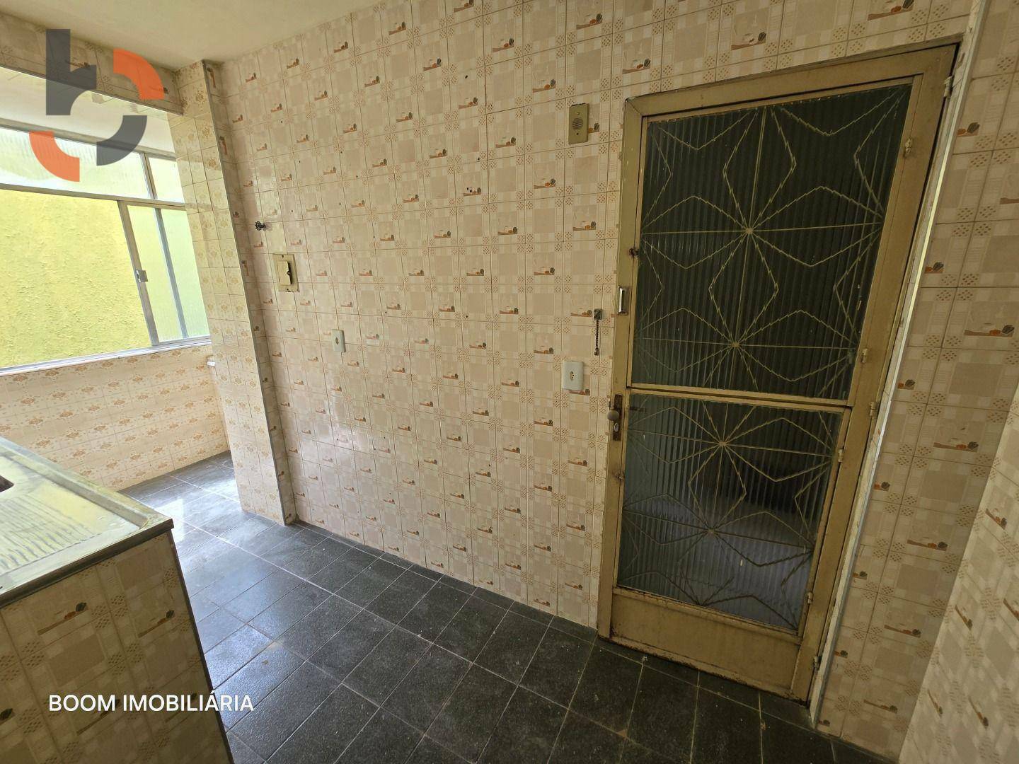 Apartamento à venda com 2 quartos, 68m² - Foto 19