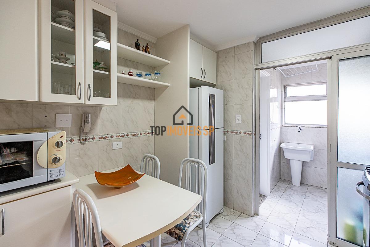 Apartamento à venda com 2 quartos, 67m² - Foto 11