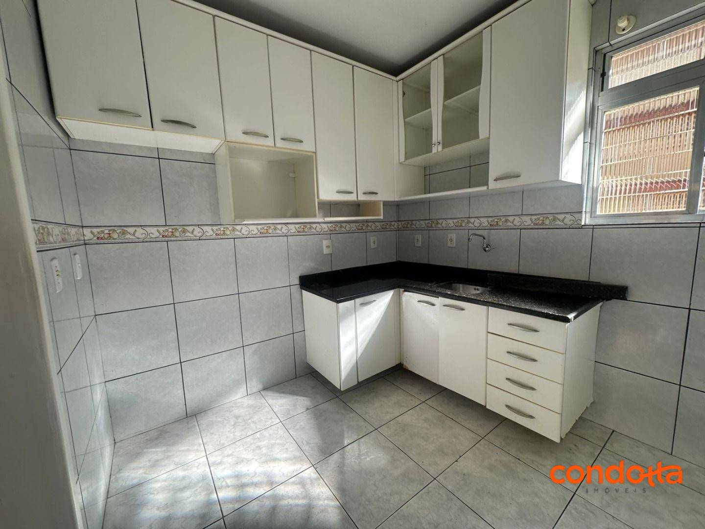 Apartamento para alugar com 2 quartos, 61m² - Foto 5