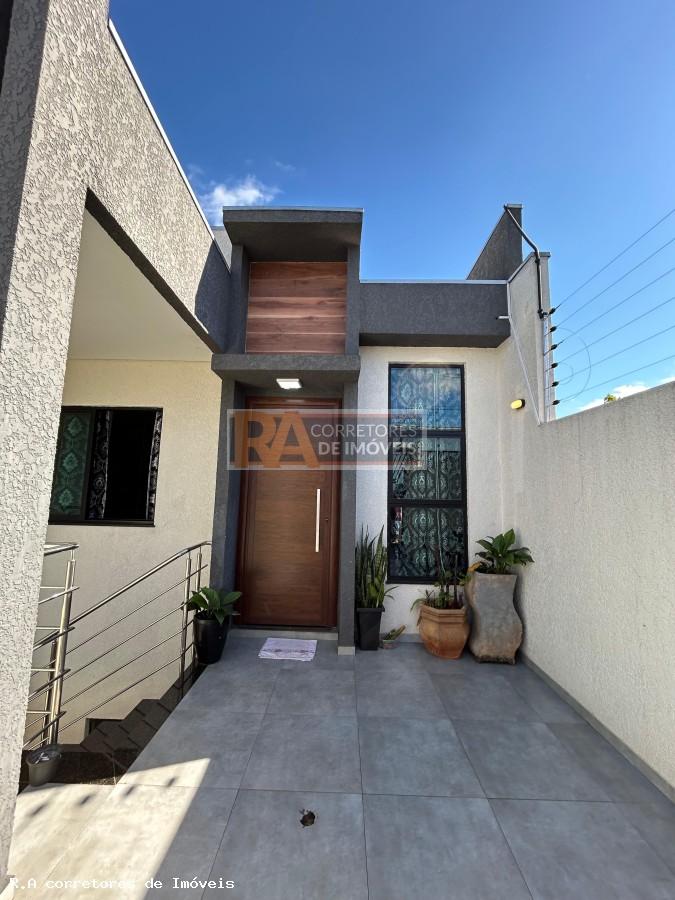 Sobrado à venda com 2 quartos, 140m² - Foto 1