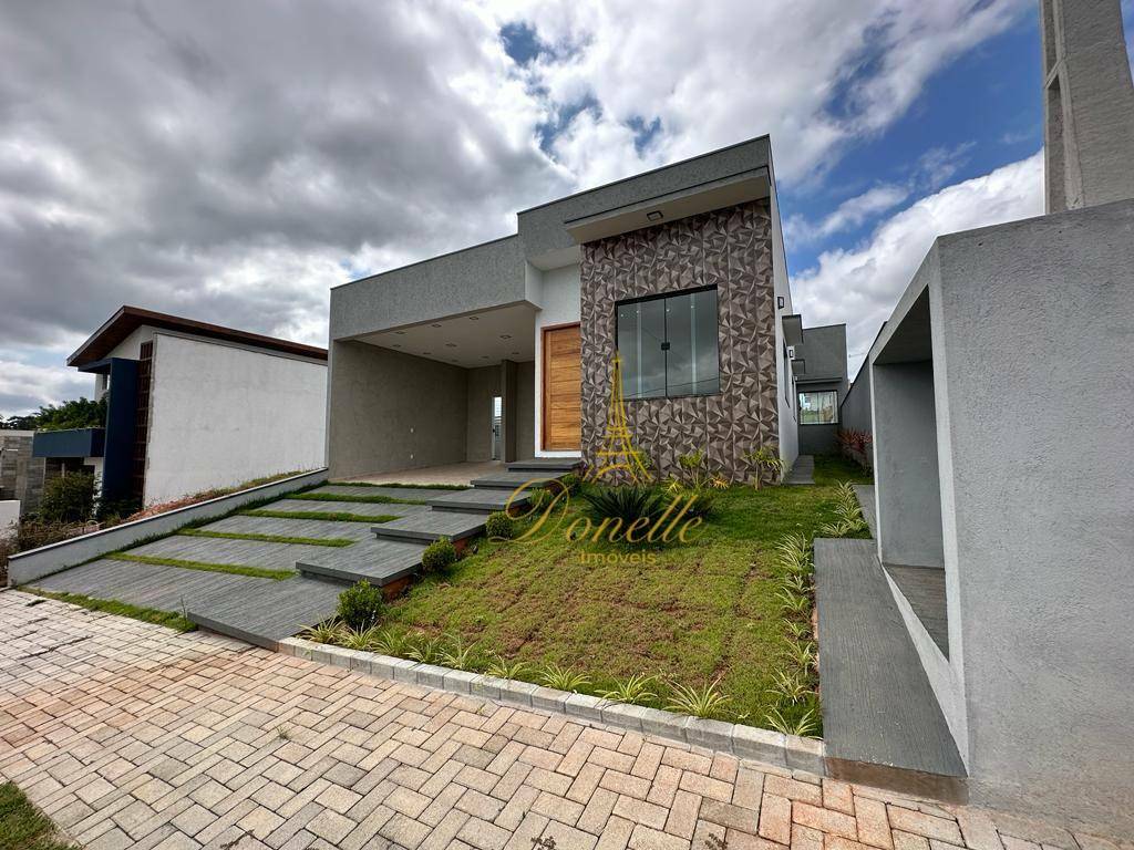 Casa de Condomínio à venda com 3 quartos, 150m² - Foto 1