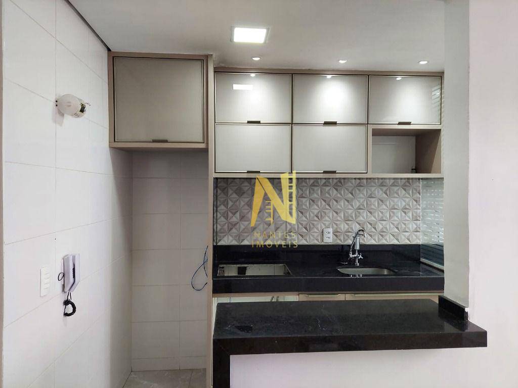 Apartamento à venda com 2 quartos, 46m² - Foto 1