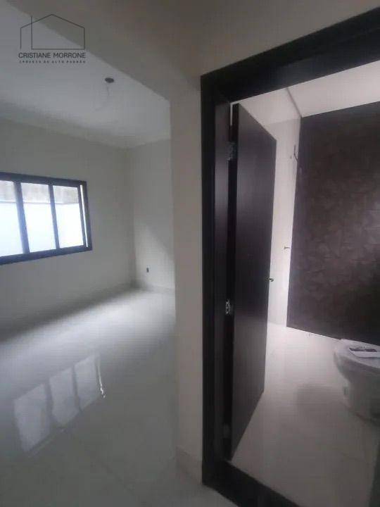 Casa à venda com 3 quartos, 130m² - Foto 12