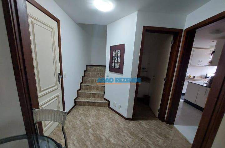 Apartamento à venda com 3 quartos, 142m² - Foto 7