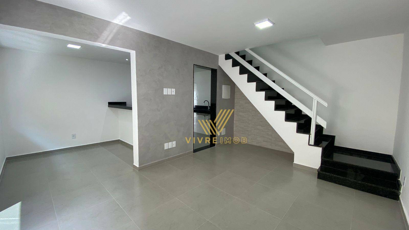 Casa de Condomínio à venda com 3 quartos, 180m² - Foto 1