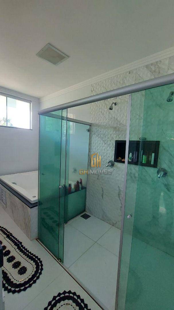 Sobrado à venda com 4 quartos, 360m² - Foto 17