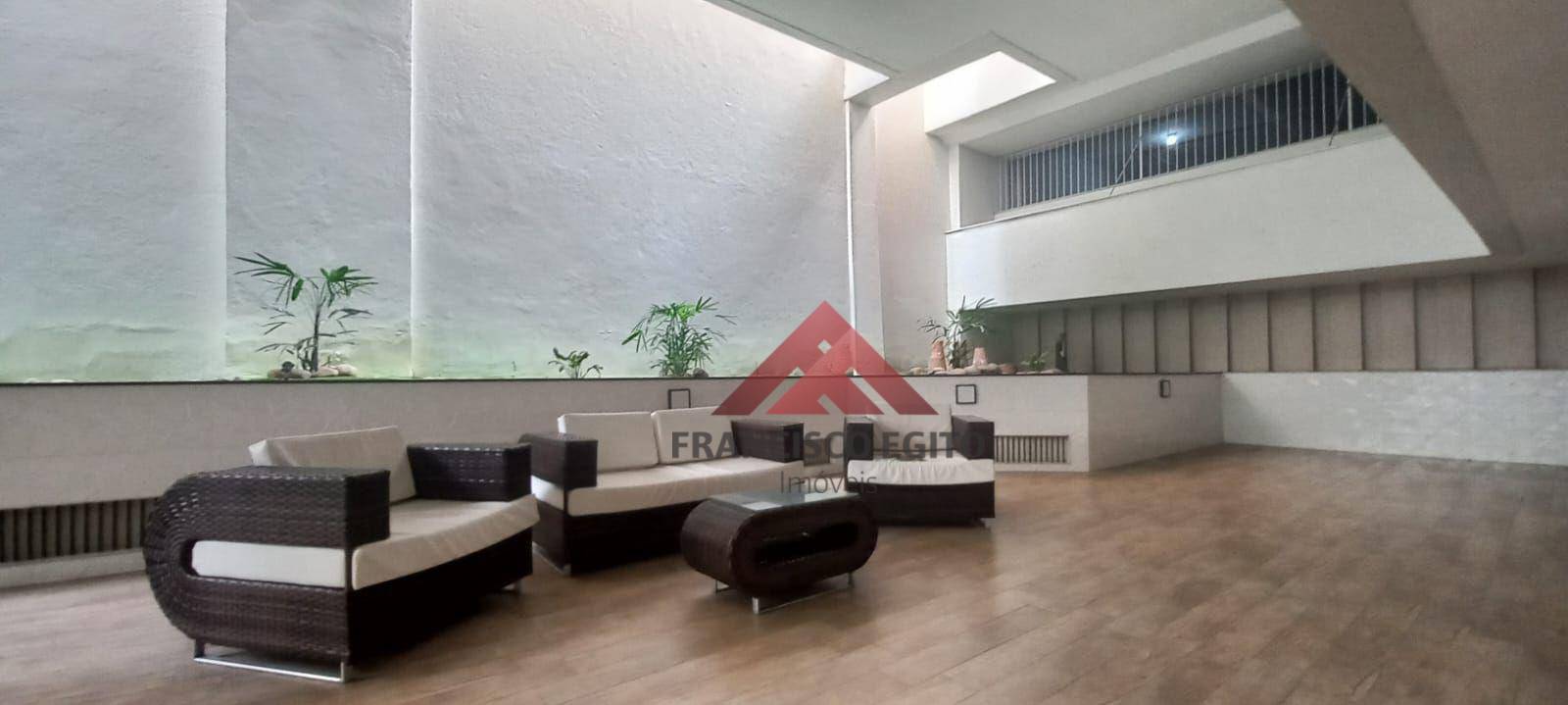 Apartamento à venda com 3 quartos, 140m² - Foto 17