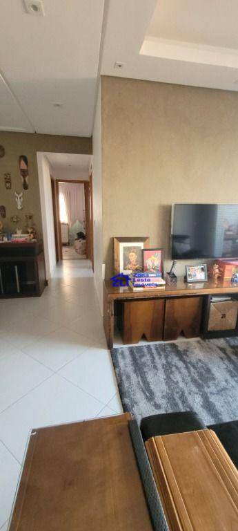 Apartamento à venda com 3 quartos, 82m² - Foto 2