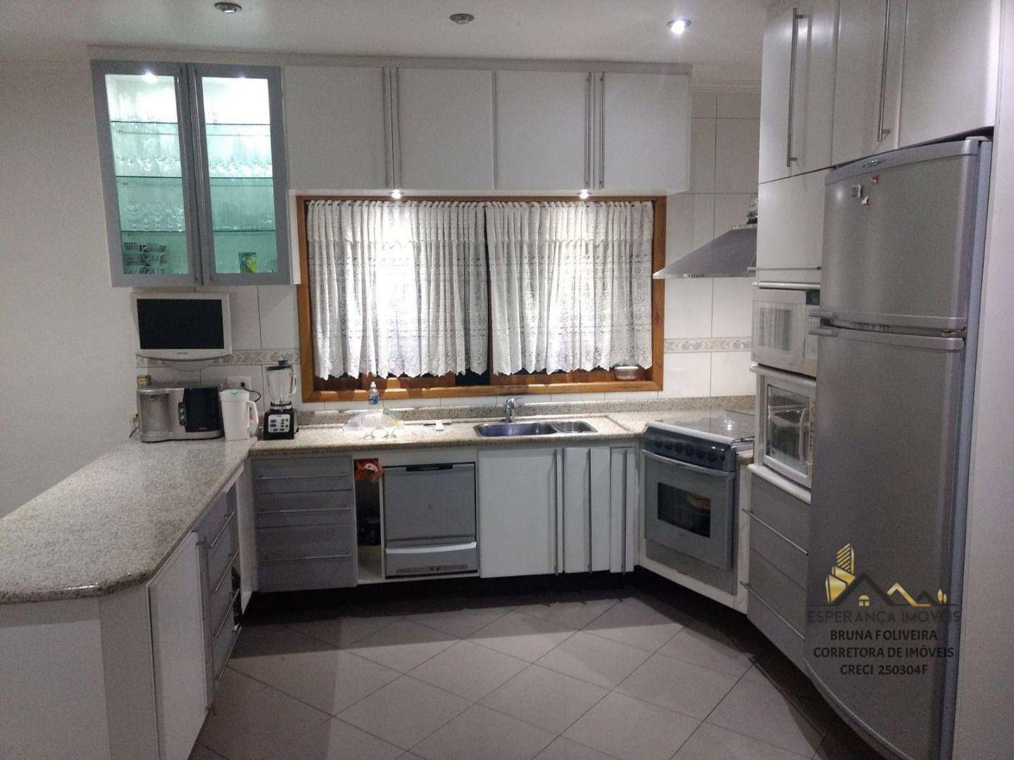 Casa à venda com 3 quartos, 380m² - Foto 9