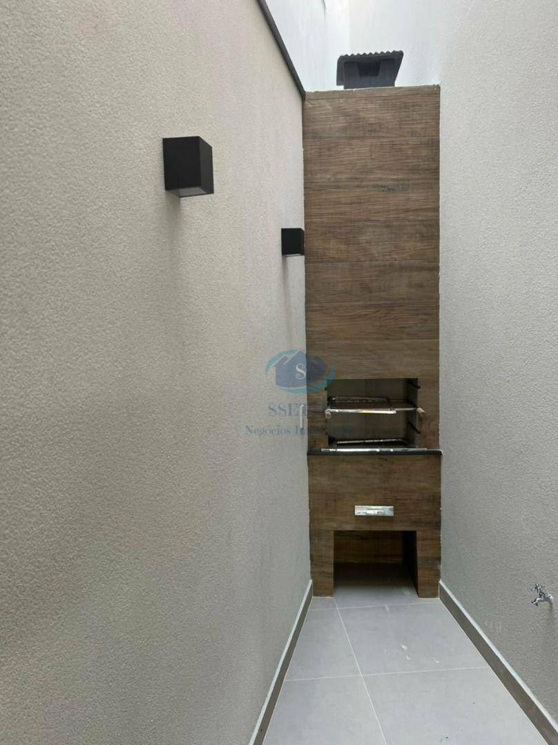 Sobrado à venda com 3 quartos, 150m² - Foto 3