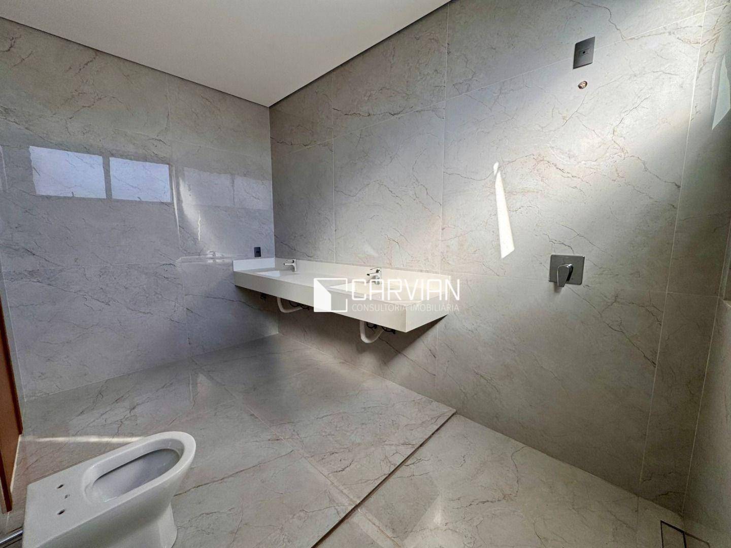 Casa de Condomínio à venda com 4 quartos, 335m² - Foto 20