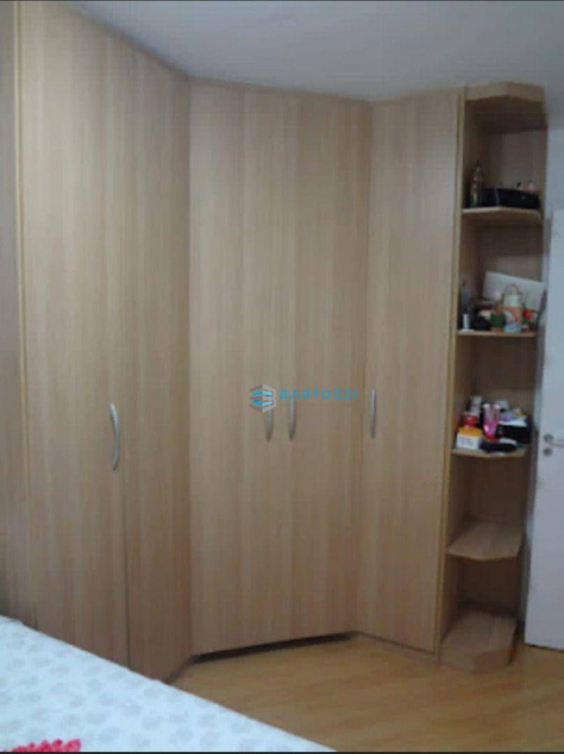 Apartamento à venda com 2 quartos, 64m² - Foto 9