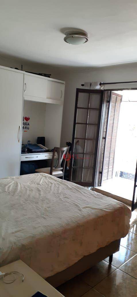 Sobrado à venda com 3 quartos, 140m² - Foto 29