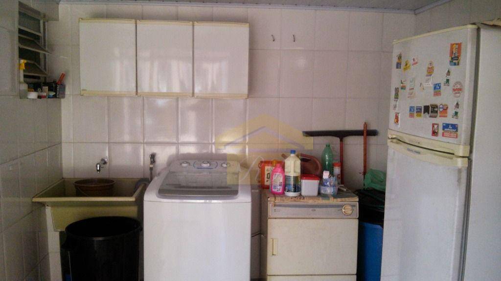 Sobrado à venda com 3 quartos, 200m² - Foto 22