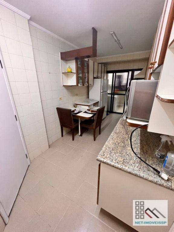 Apartamento à venda com 3 quartos, 134m² - Foto 12