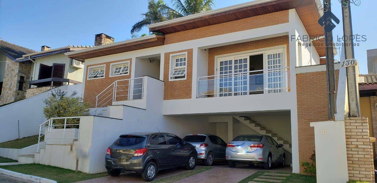 Casa à venda com 3 quartos, 255m² - Foto 1