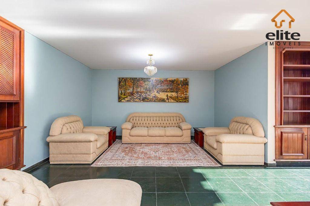 Casa à venda e aluguel com 4 quartos, 352m² - Foto 18