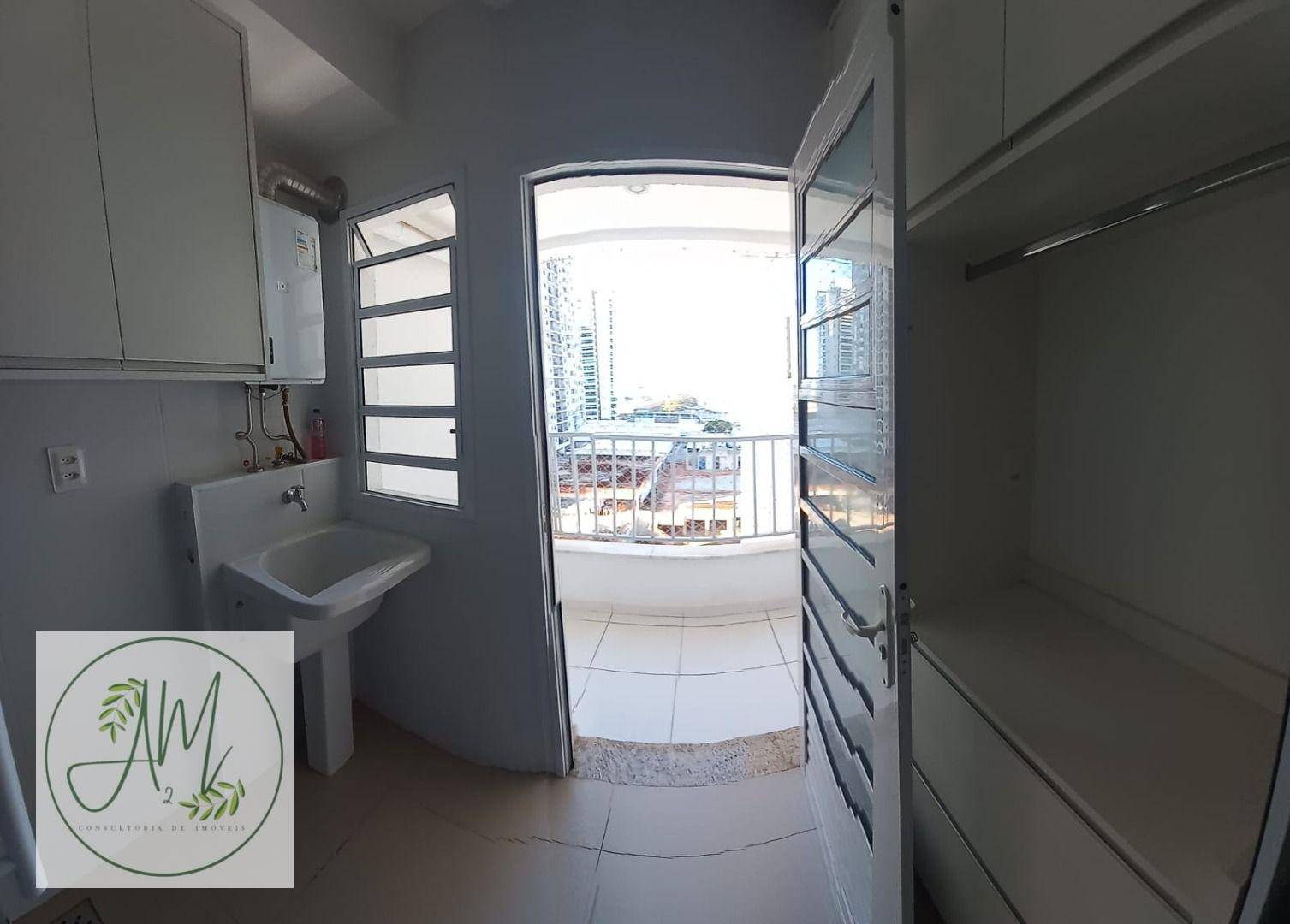 Apartamento à venda com 3 quartos, 97m² - Foto 13