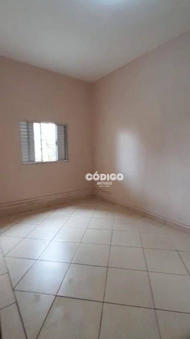 Apartamento para alugar com 2 quartos, 116m² - Foto 2