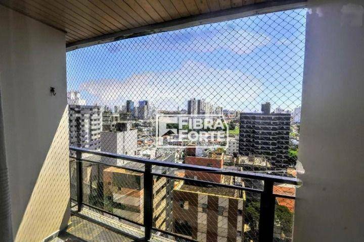 Apartamento à venda com 3 quartos, 83m² - Foto 3