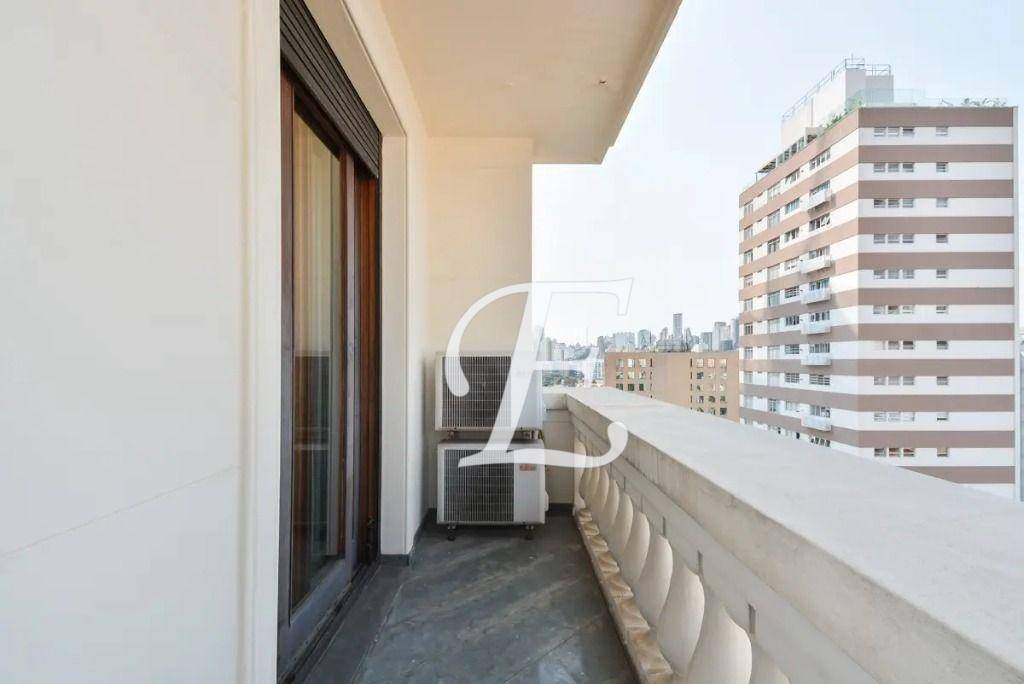 Apartamento à venda com 4 quartos, 246m² - Foto 29