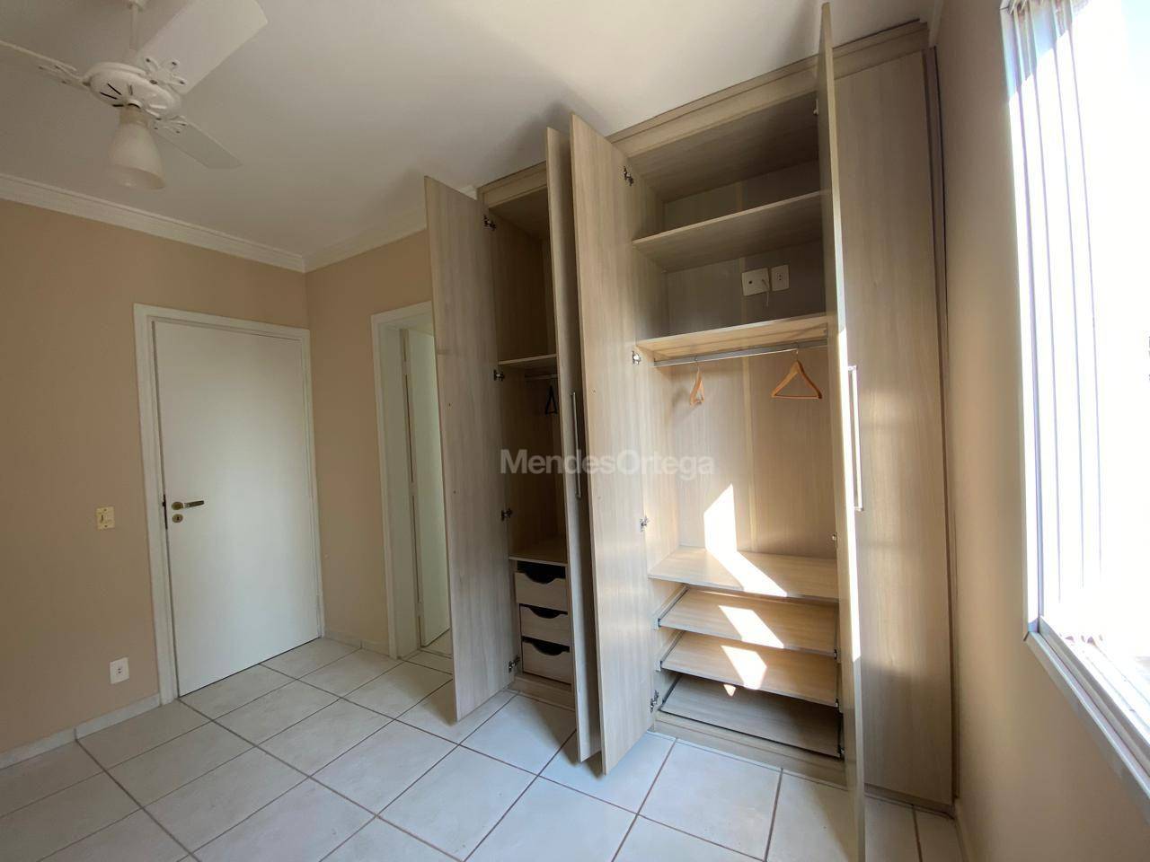 Apartamento para alugar com 2 quartos, 85m² - Foto 34