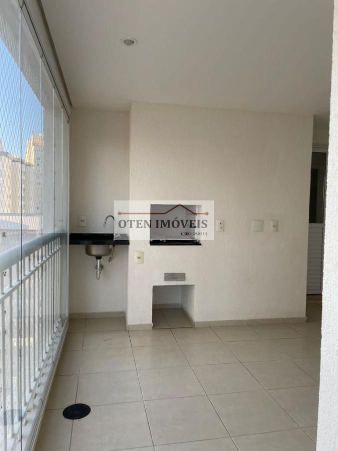 Apartamento à venda com 3 quartos, 90m² - Foto 2