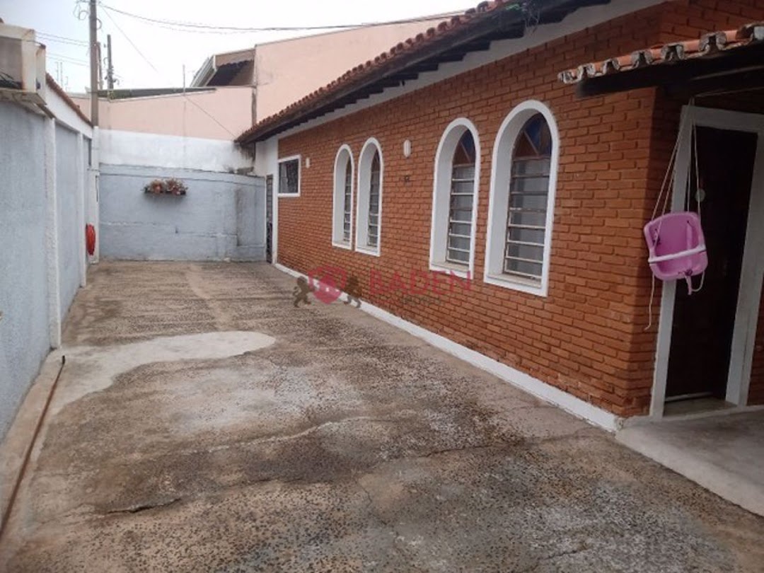 Casa à venda com 3 quartos, 100m² - Foto 2