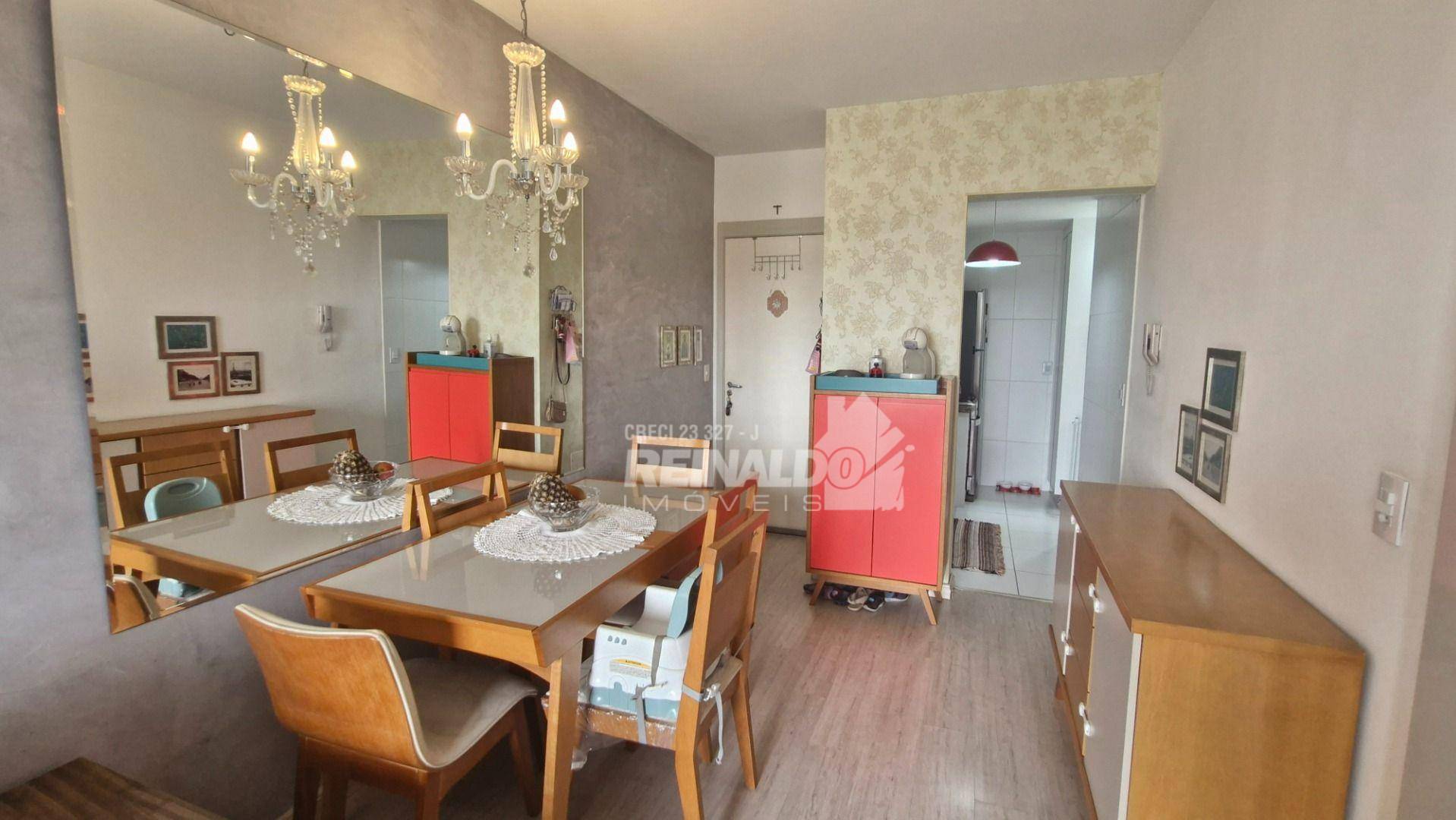 Apartamento, 2 quartos, 70 m² - Foto 2