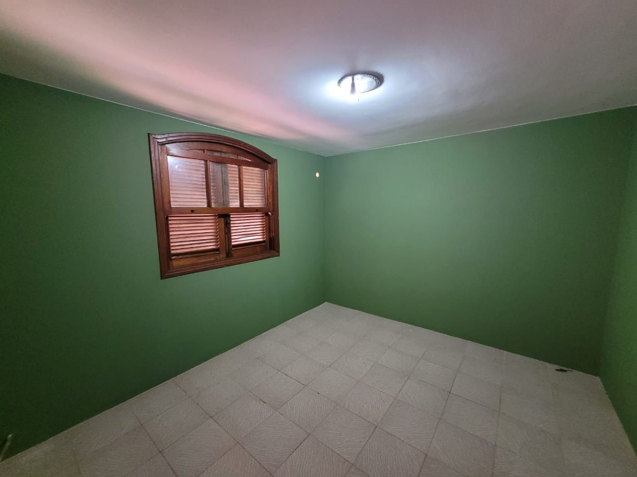 Casa para alugar com 4 quartos, 250m² - Foto 16